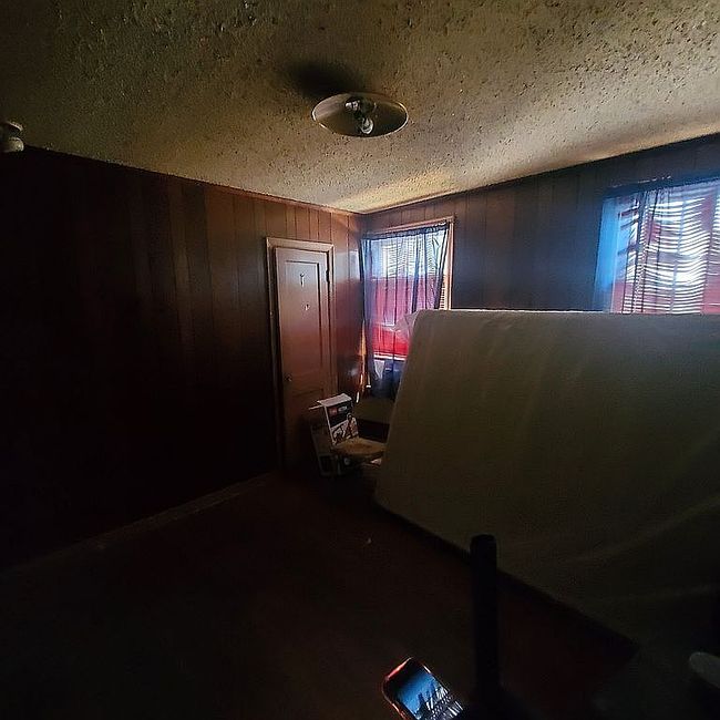 Additional photo 1 of property located at 2103 S Tyler St