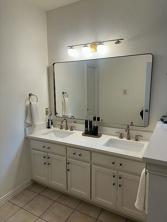 Photo of 7245 Silver City Dr, Fort Worth, TX