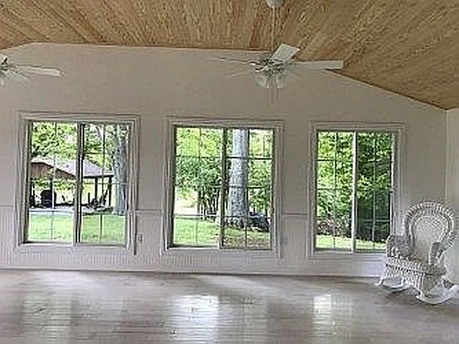 Photo of 568 Painter Rd, Fall Branch, TN