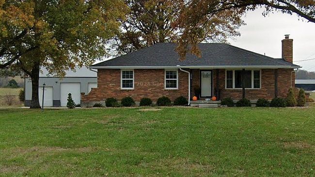 Photo of 18275 182nd St, Tonganoxie, KS
