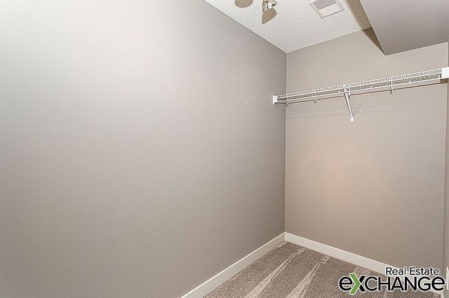 Photo of 4276 W Kingston Cir, Bettendorf, IA