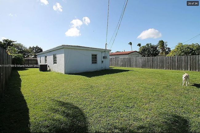Image of 1445 Ne 177th St