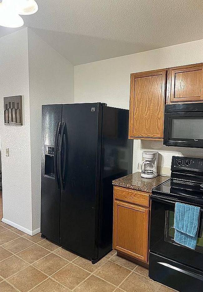 Image of 1212 Boswell Dr