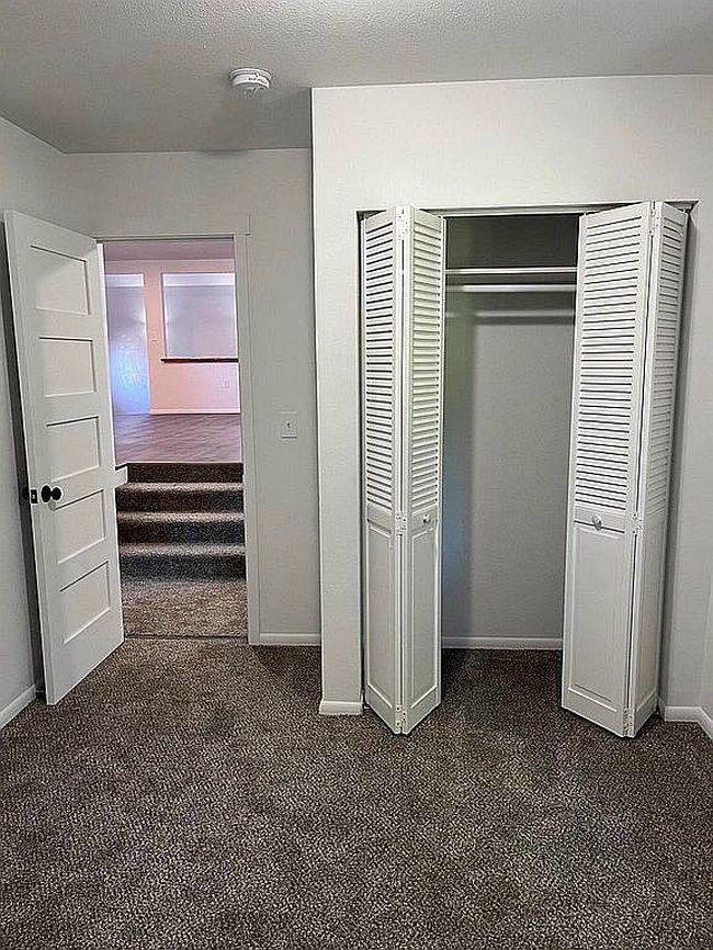 Image of 214 2nd Ave