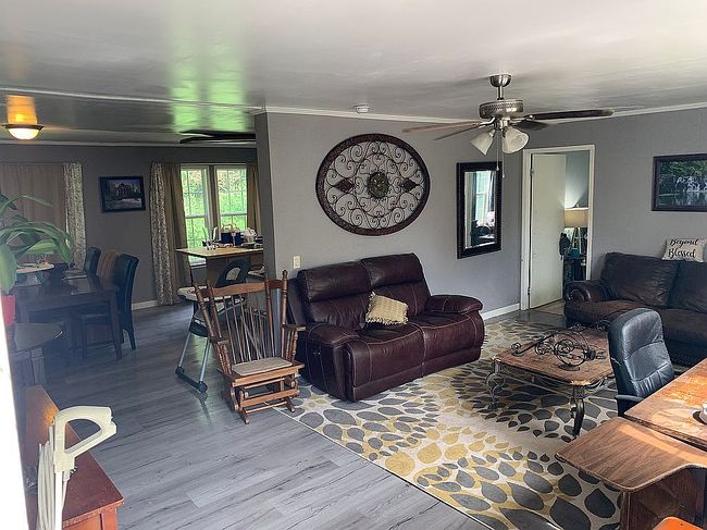 Image of 11520 White Feather Rd