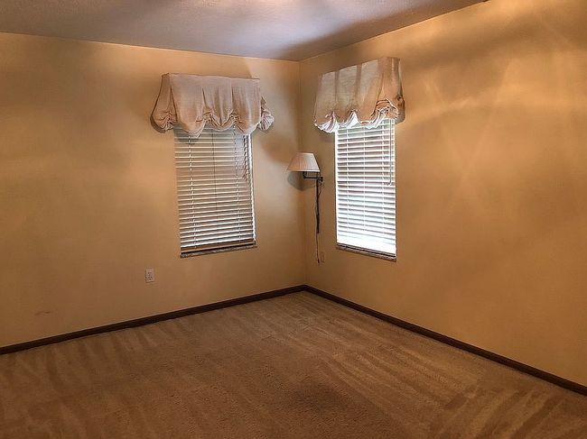 Photo of 1428 Greenbriar Ct, South Park, PA