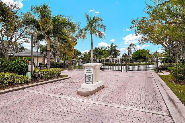 Photo of 3421 Sw Pindo Palm Ln, Palm City, FL