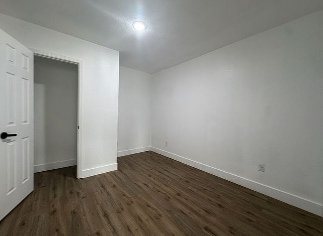 Image of 1203 W 6th St