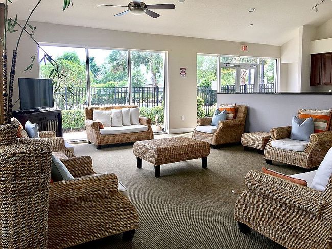 Image of 1477 N Orange Blossom Trl #206