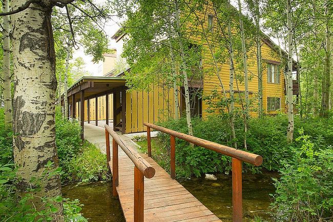 Photo of 3885 S Lake Creek Dr Unit 1013, Wilson, WY