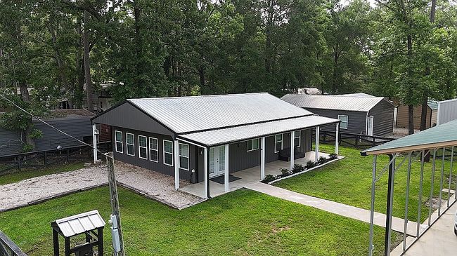 181 Tobago Ln, Pointblank, TX