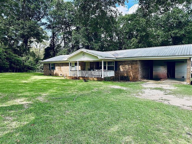 Photo of 3691 S Palmers Rd, Uriah, AL