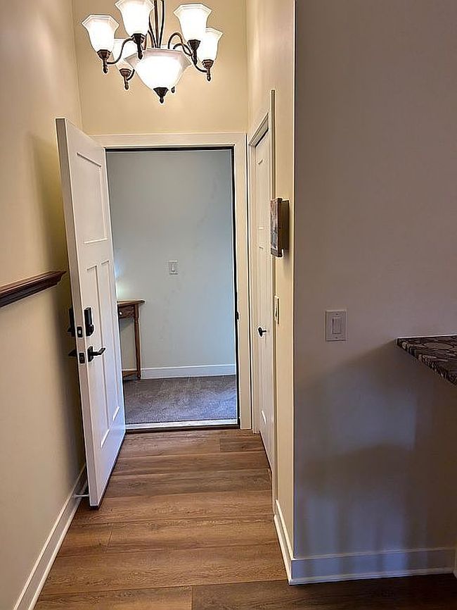 Preview of property located at 3566 Blue Jay Way Apt 207