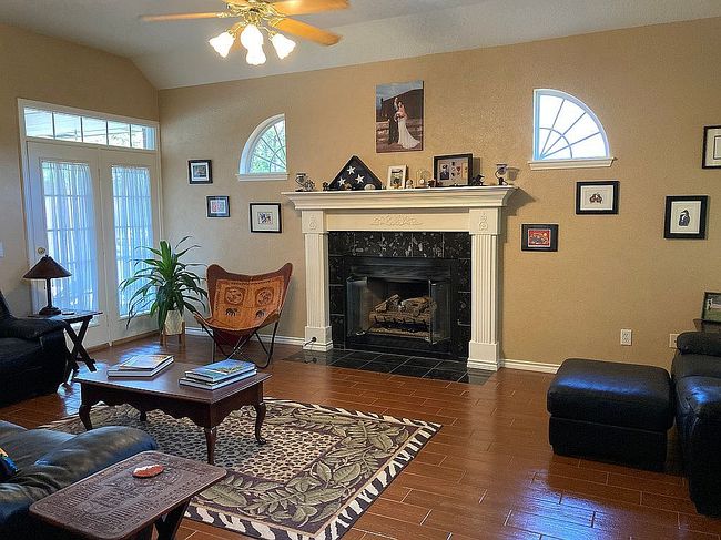 Image of 5112 Lake Wellington Pkwy