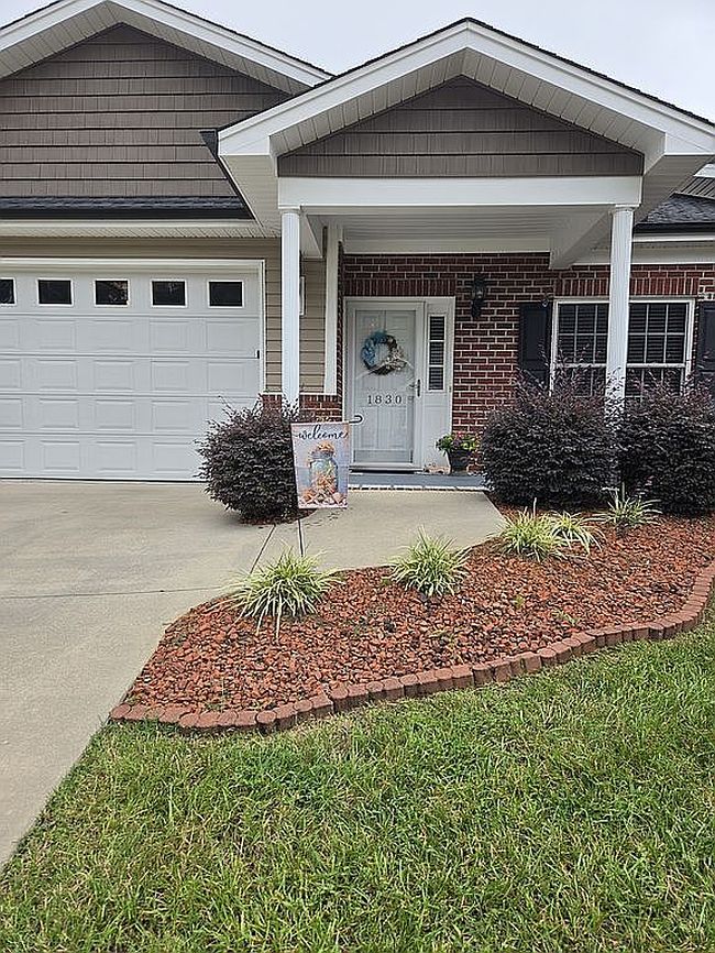 Photo of 1830 Bogey Ln, Asheboro, NC