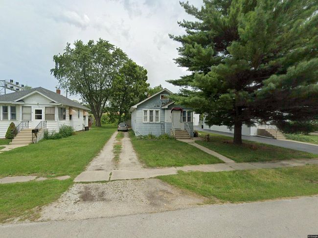 Image of 324 Beach St