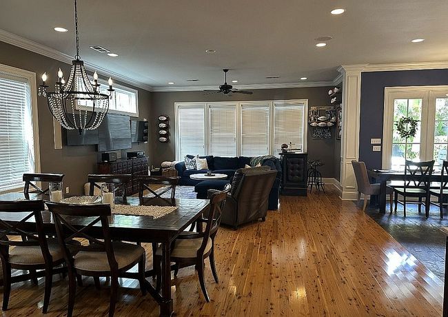 Preview of property located at 240 Atherton Dr