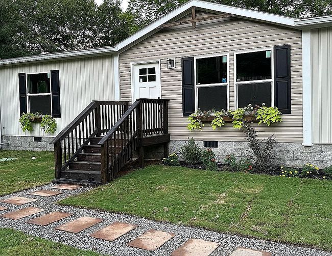Photo of 722 Posey Rd, Etowah, TN