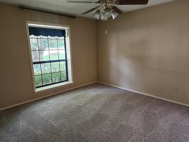 Photo of 4424 Post Oak Rd, Nacogdoches, TX