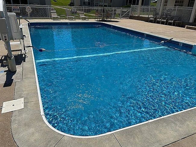 Photo of 200 Meadow Ridge Ln Apt 2, Branson, MO