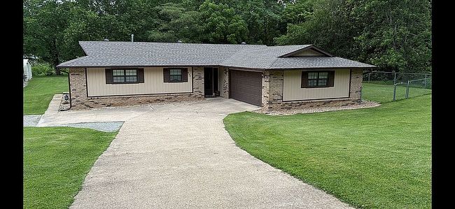 Image of 953 Tanglewood Dr