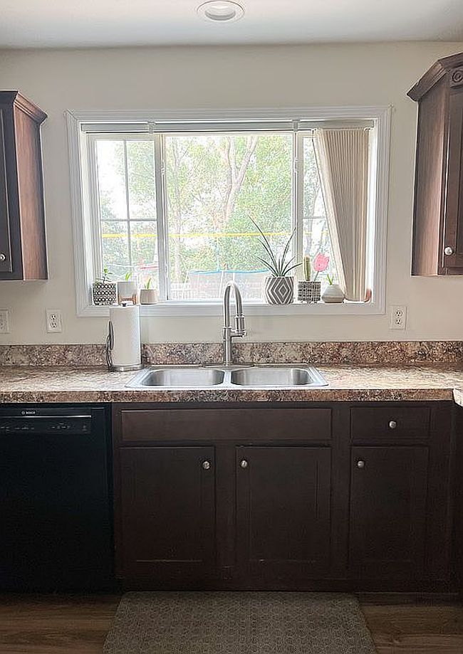 Photo of 400 16th Ave W, Redfield, SD
