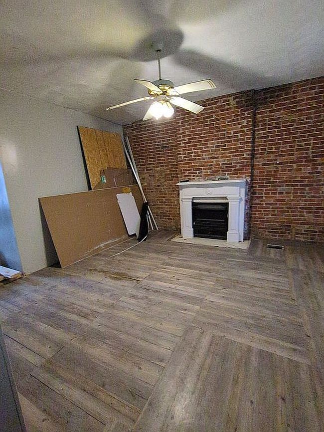 Image of 3122 N Taylor Ave