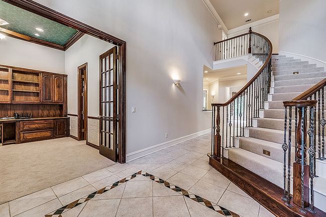 Photo of 6412 Willow Creek Dr, Plano, TX