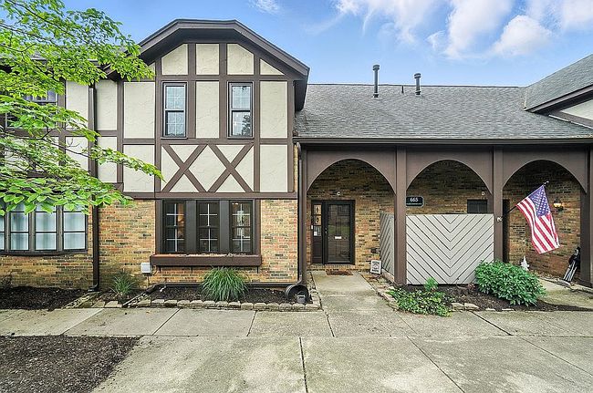 Photo of 665 Olde Towne Ave #C, Columbus, OH