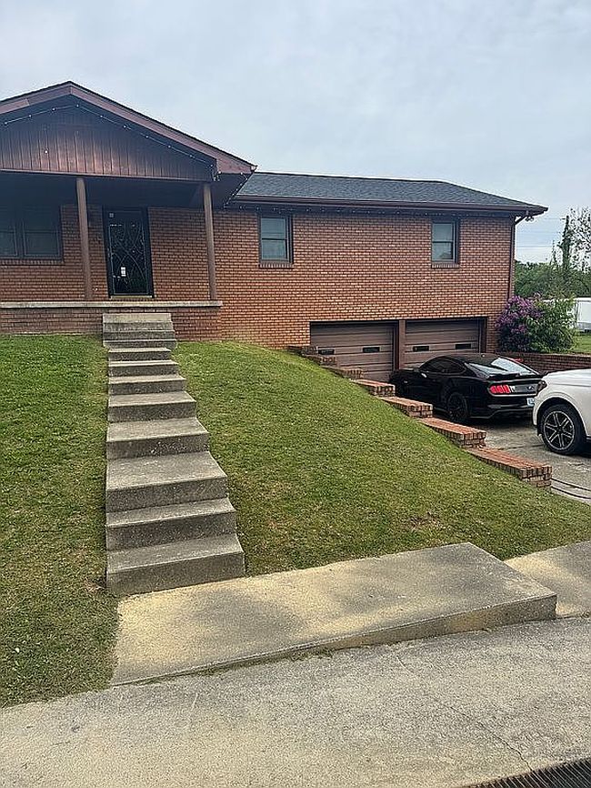 Image of 1018 Cardinal Dr