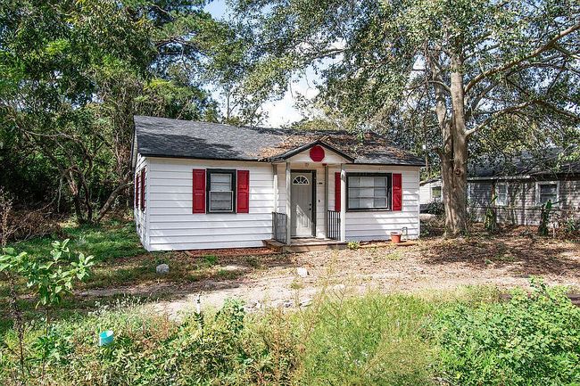 Preview of property located at 2317 Knox Ave