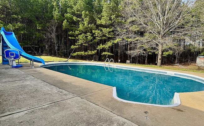 Image of 2061 Wesson Rd