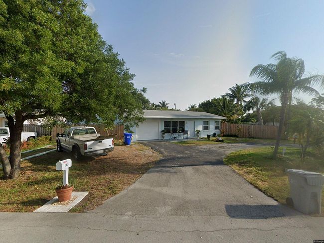 Image of 1651 Ne 31st Ct