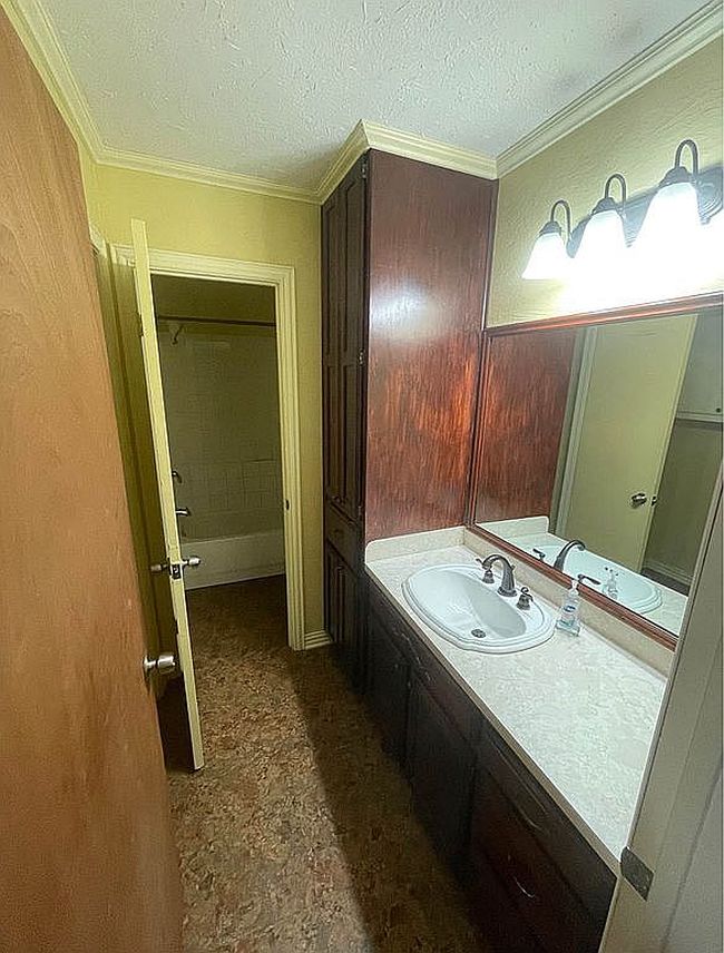 Image of 545 Magnolia Rd