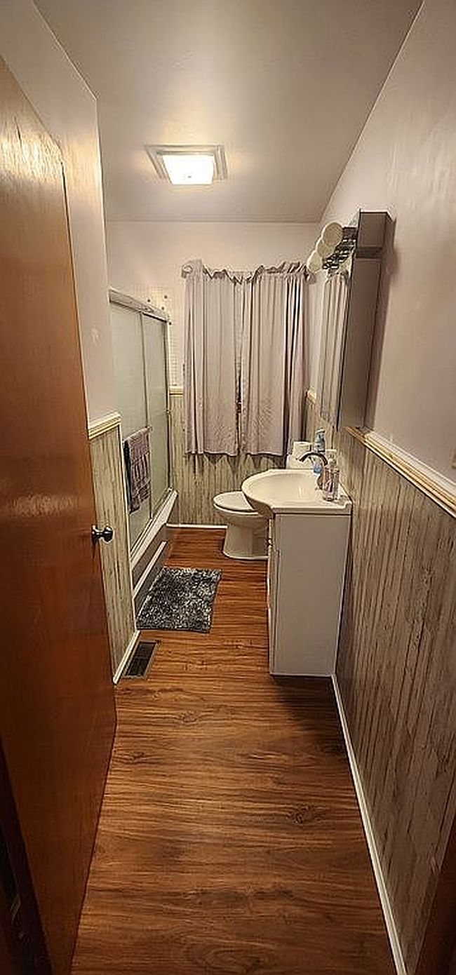 Photo of 391 Brush Creek Falls Rd, Princeton, WV