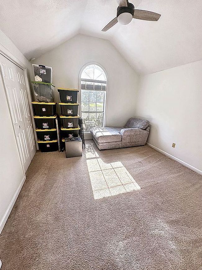 Photo of 71 N Walnut Dr, Columbus, MS