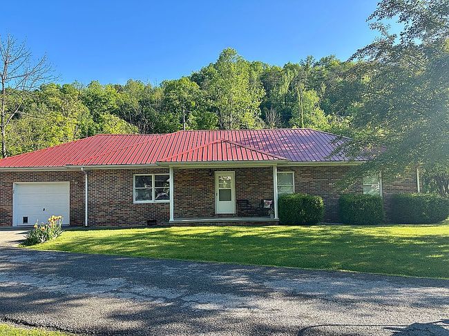 Photo of 184 Tracey St, Pikeville, KY