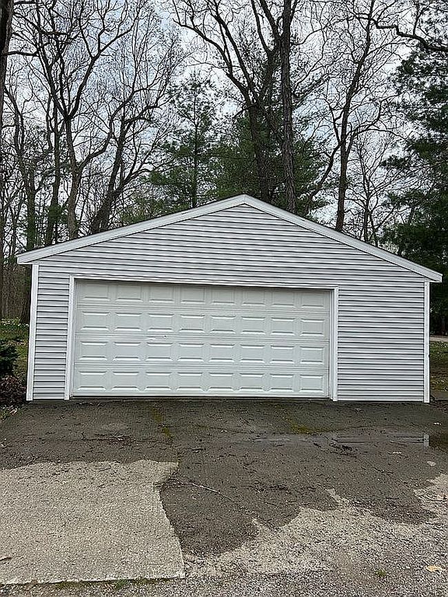 Photo of 6050 N 160 W, Howe, IN