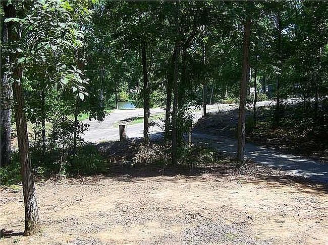 Photo of 380 Yellow Creek Ln, Counce, TN