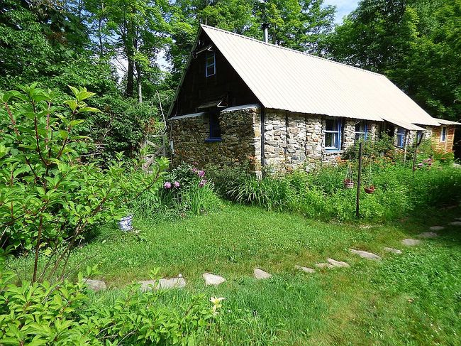 Photo of 499 Buck Mountain Rd, Crown Point, NY