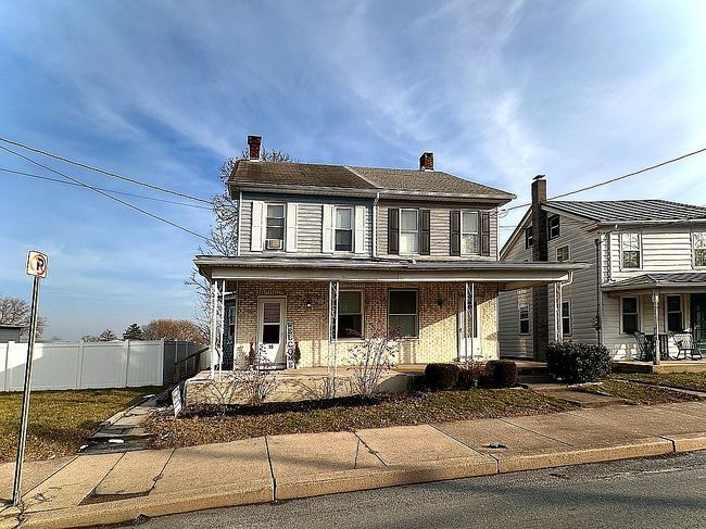 Preview of property located at 10 Chestnut St