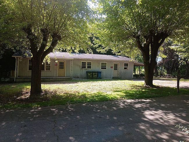 Photo of 485 Tarheel Dr