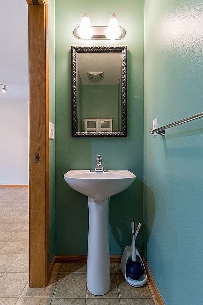 Image of 384 Kelso Dr