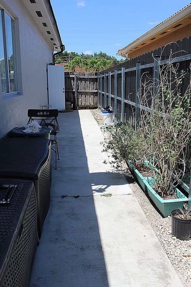 Image of 16272 Sw 42nd Ter