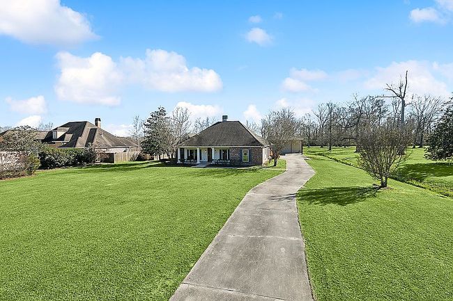 Image of 41275 Bertville Rd