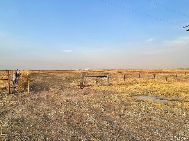 Additional photo 1 of property located at 14800 E Fm 1151