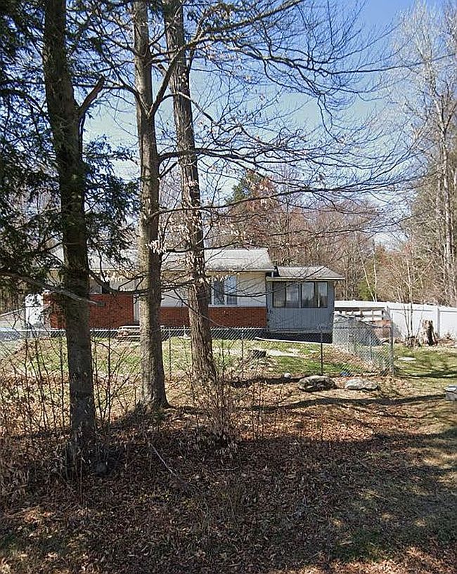 Photo of 40 Loretta Dr, Jefferson Township, PA