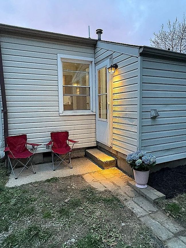 Image of 1211 S Blanchard St