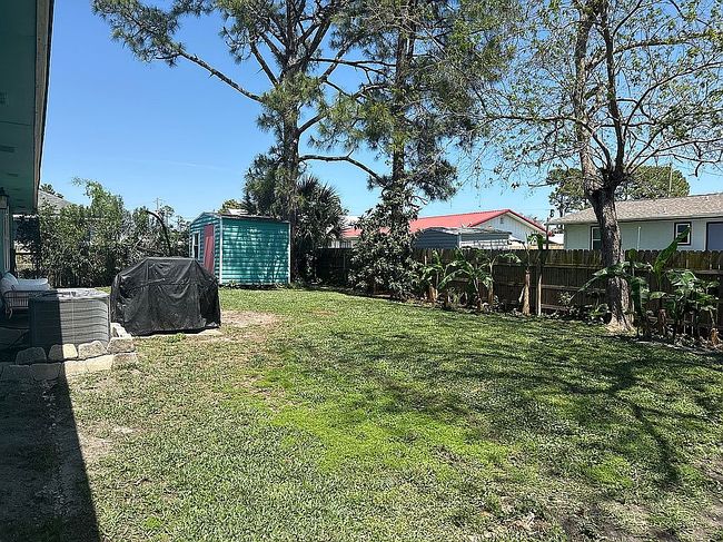 Image of 6413 Pine Dr