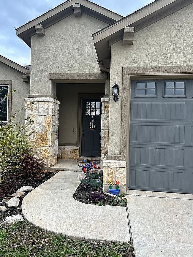 Photo of 305 Verbena Dr, Marble Falls, TX